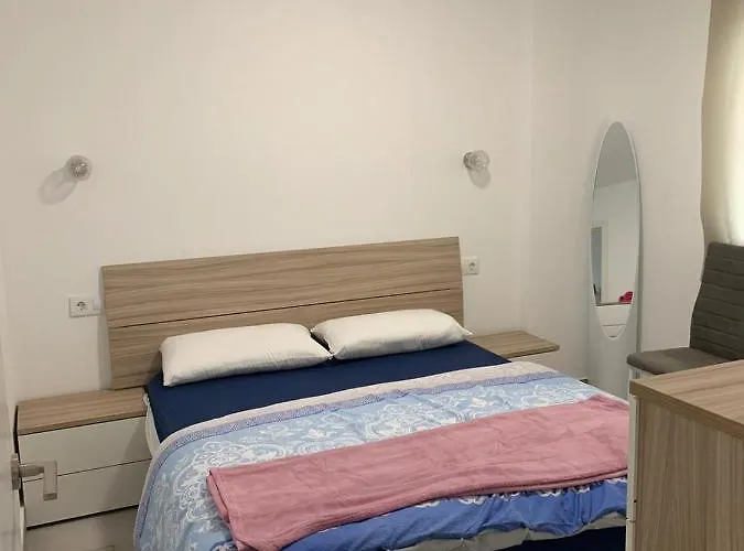 Gemelos Apartamento *